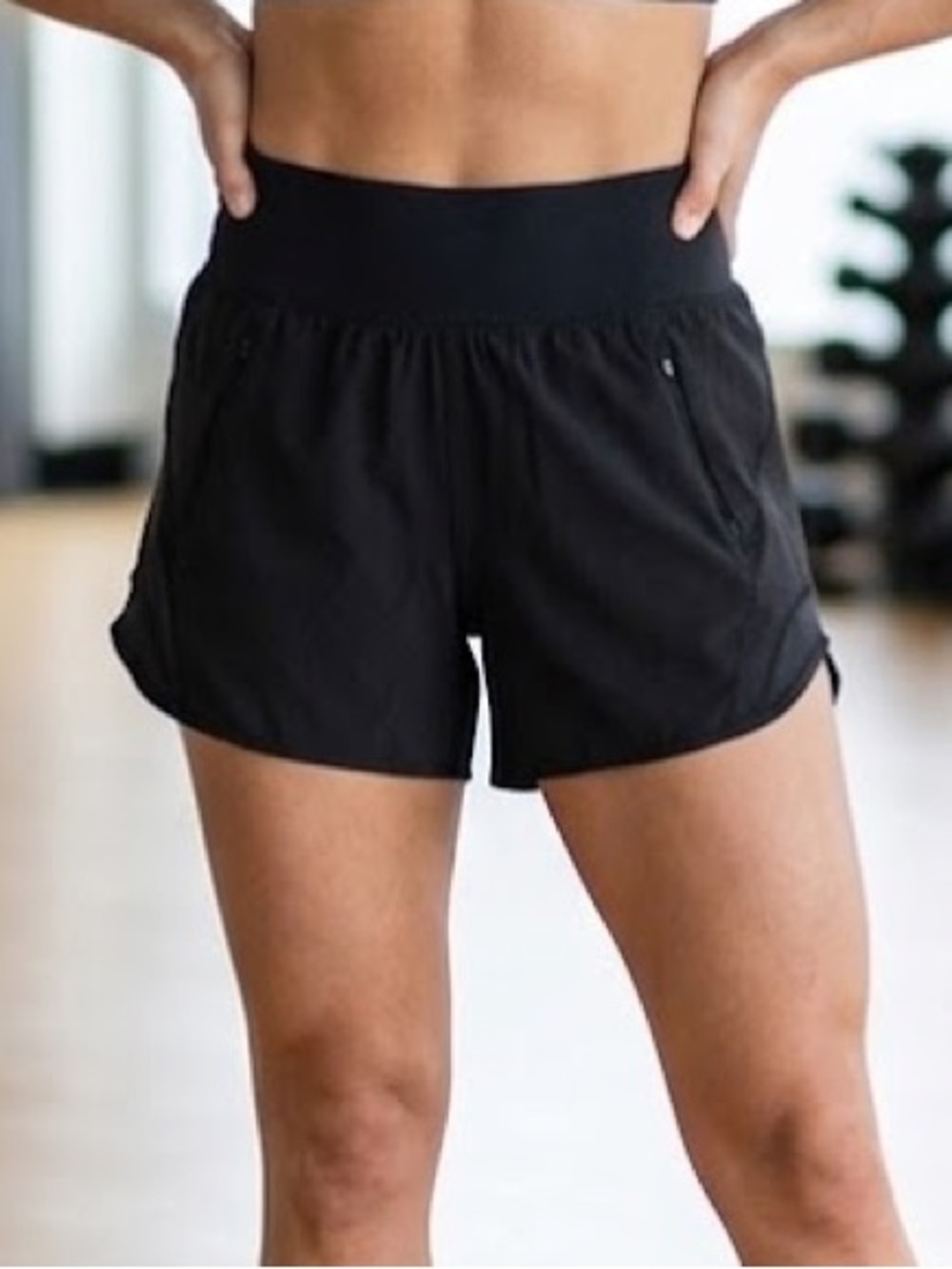 tek gear workout gear Black Women’s Athletic Shorts, Size Medium